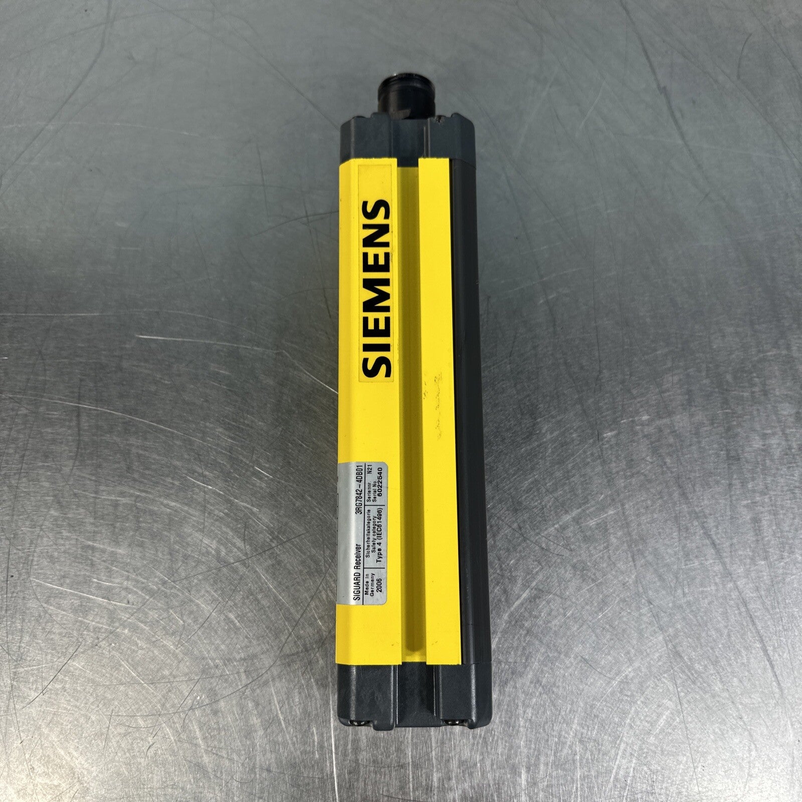 Siemens 3RG7842-4DB01 Siguard Light Curtain Receiver (BIN-1.1.1)