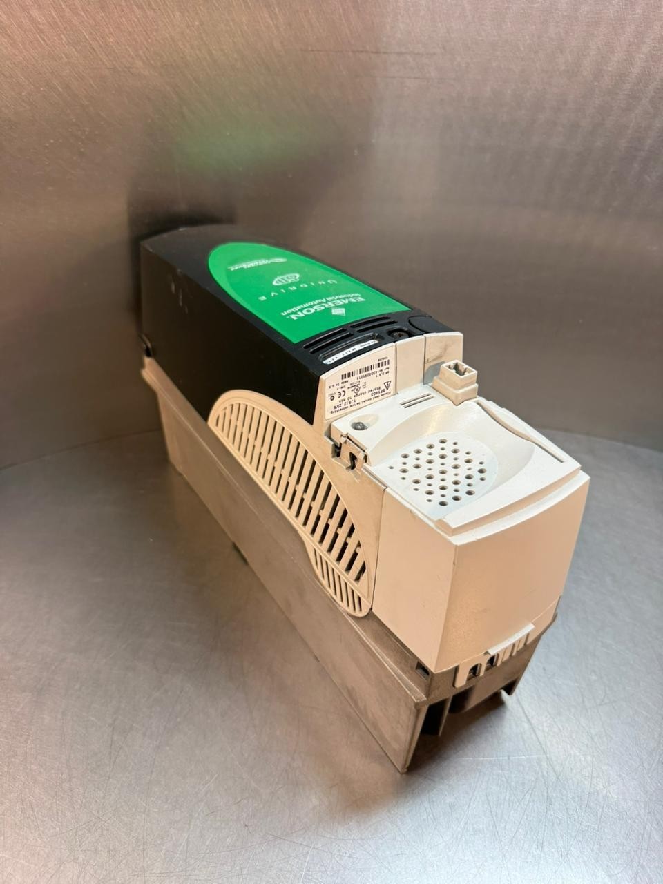 Emerson Unidrive Sp1403 1.5/2.2 Kw SP 2,5T En81-1                 (10.5.2)
