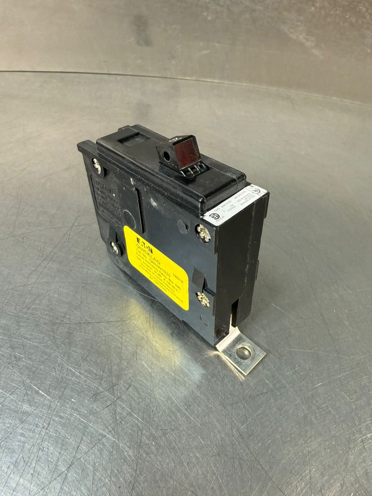 Eaton QBHW1020 1 Pole 120/240 V                                    (5.4.2)