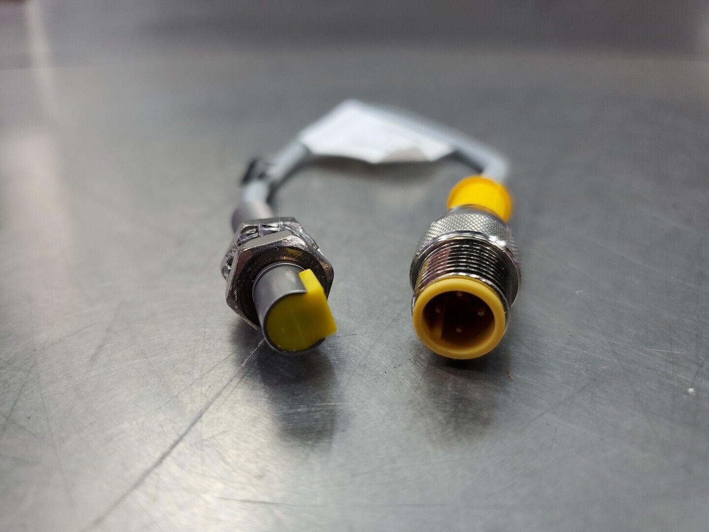 Turck BI 1.5-QS880-AP6X-0.2M-RS 4T Proximity Sensor.                       5E-20