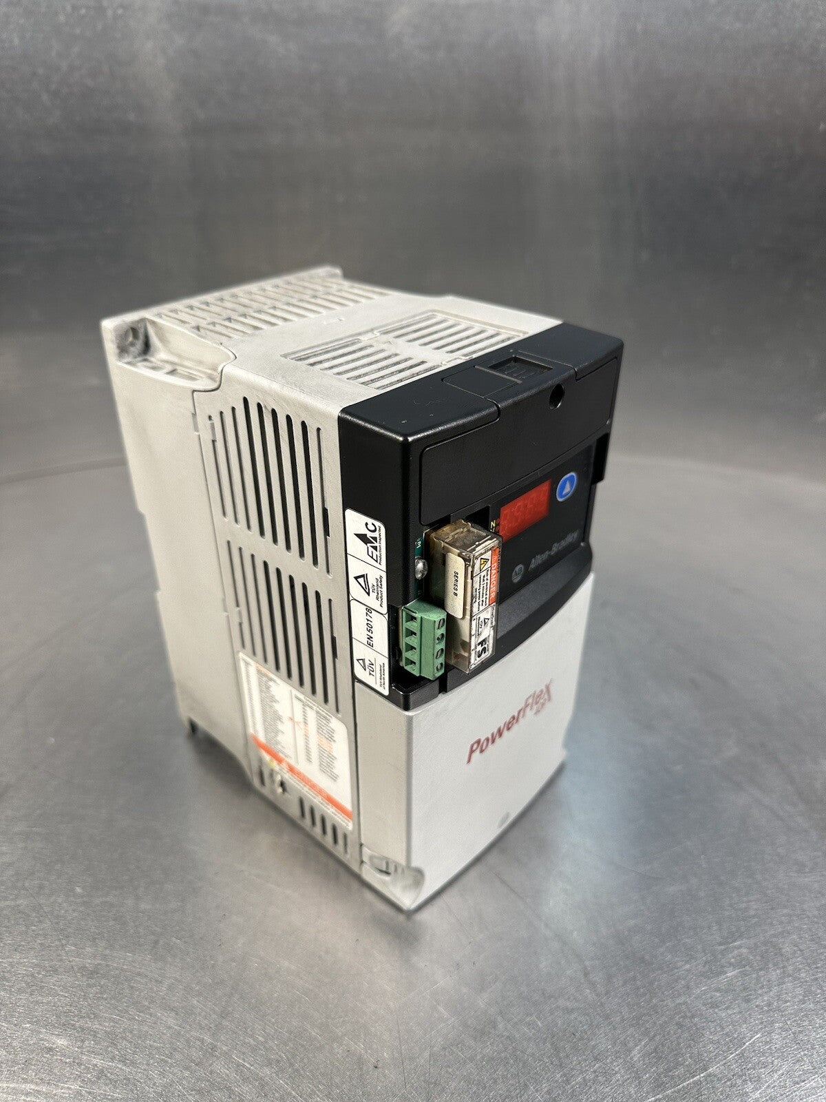 Allen Bradley 22d-D2P3N104 Ser A PowerFlex 40 -  EACH (BIN 1.4.3)