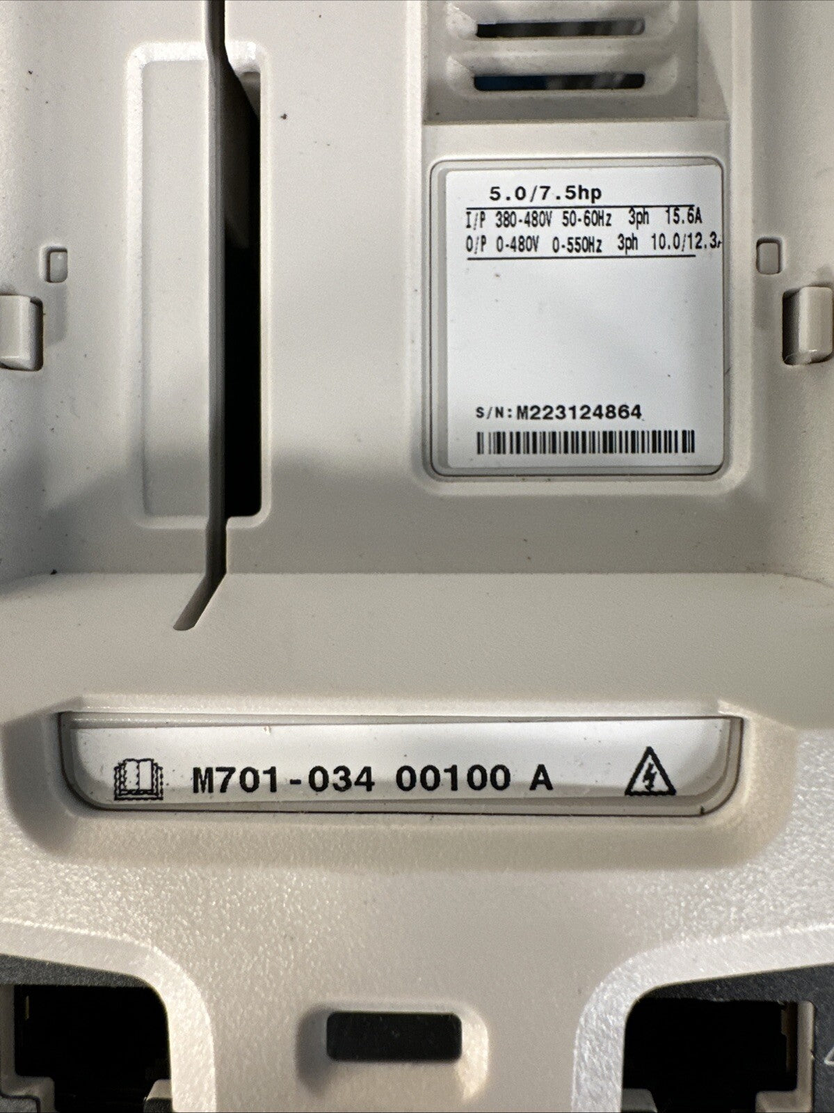 Unidrive Control Techniques M701-034-00100-A                             (6.5.2)