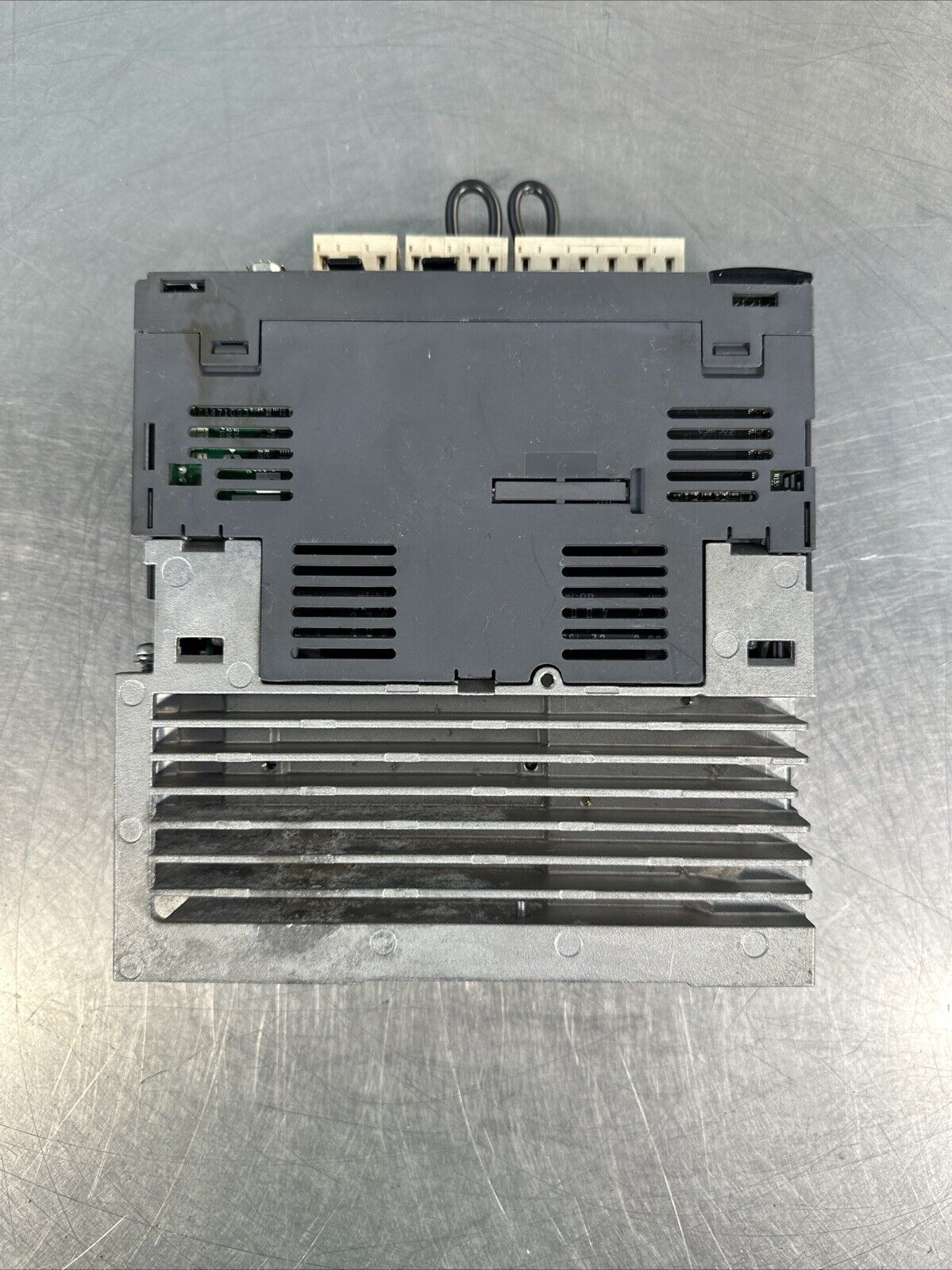 Mitsubishi MR-J3-40B AC Servo Drive 400W Out 170V 2.6A In 200-230V.   (1D-03)