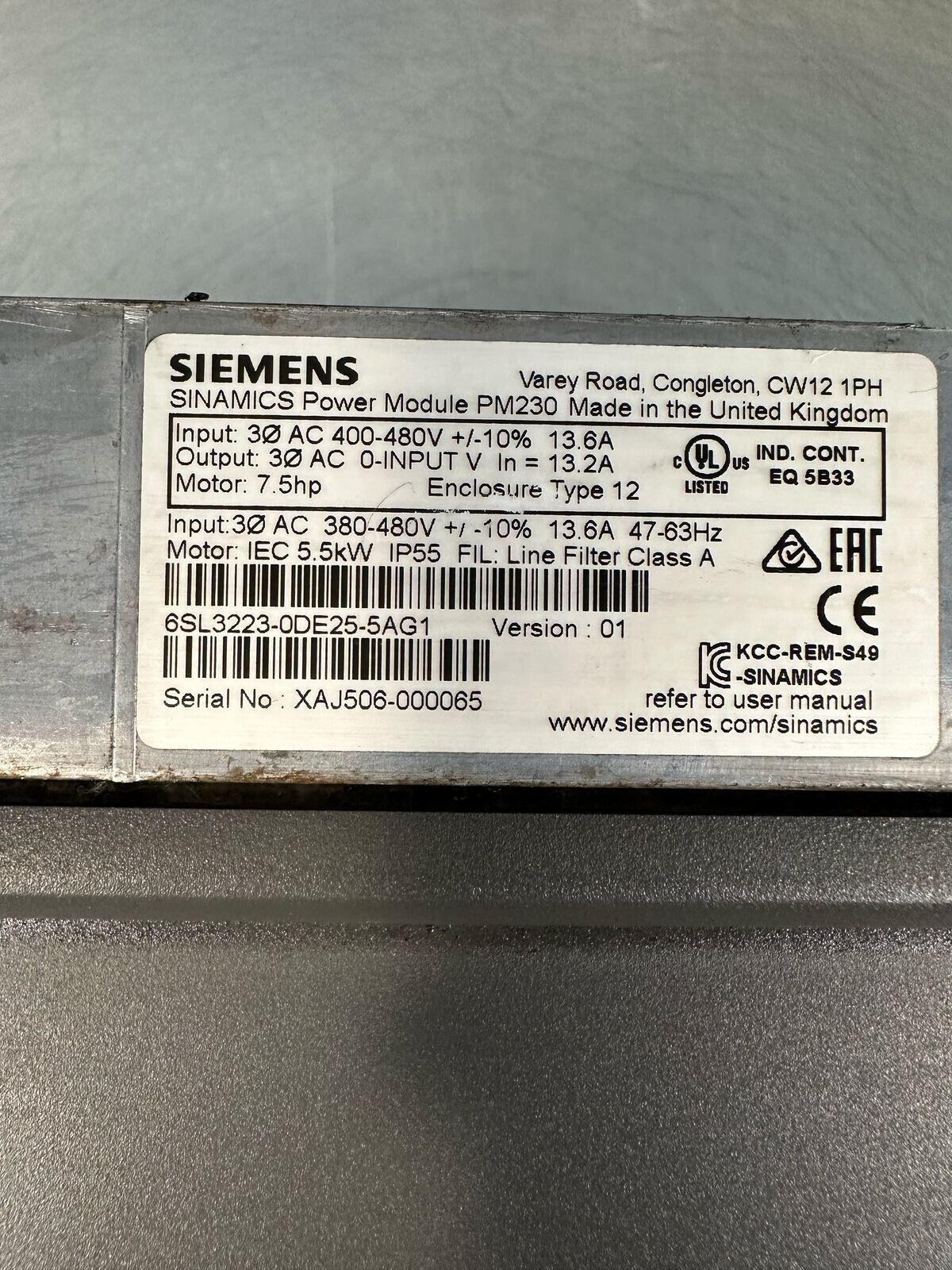 Siemens 6SL3223-0DE25-5AG1 Sinamics PM230                (5.2.2)