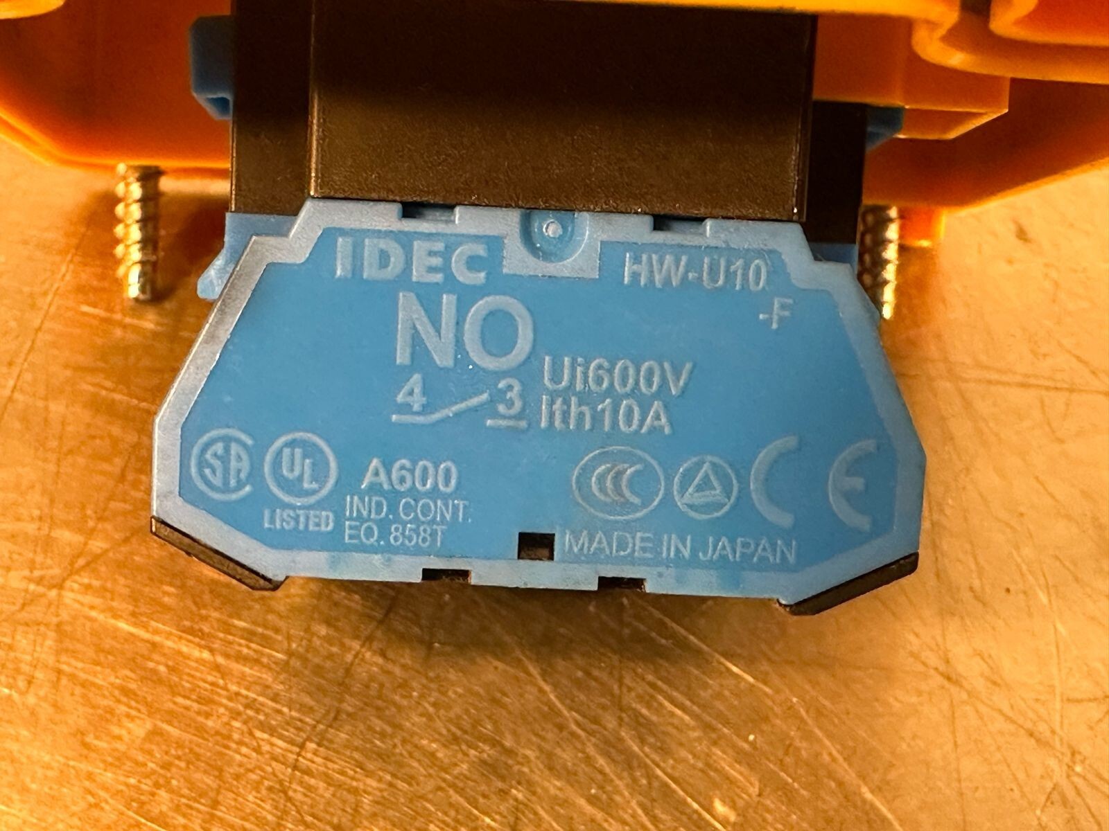  Idec A600 Button HW-U01 w/ HW-U10                           (7.2.5)