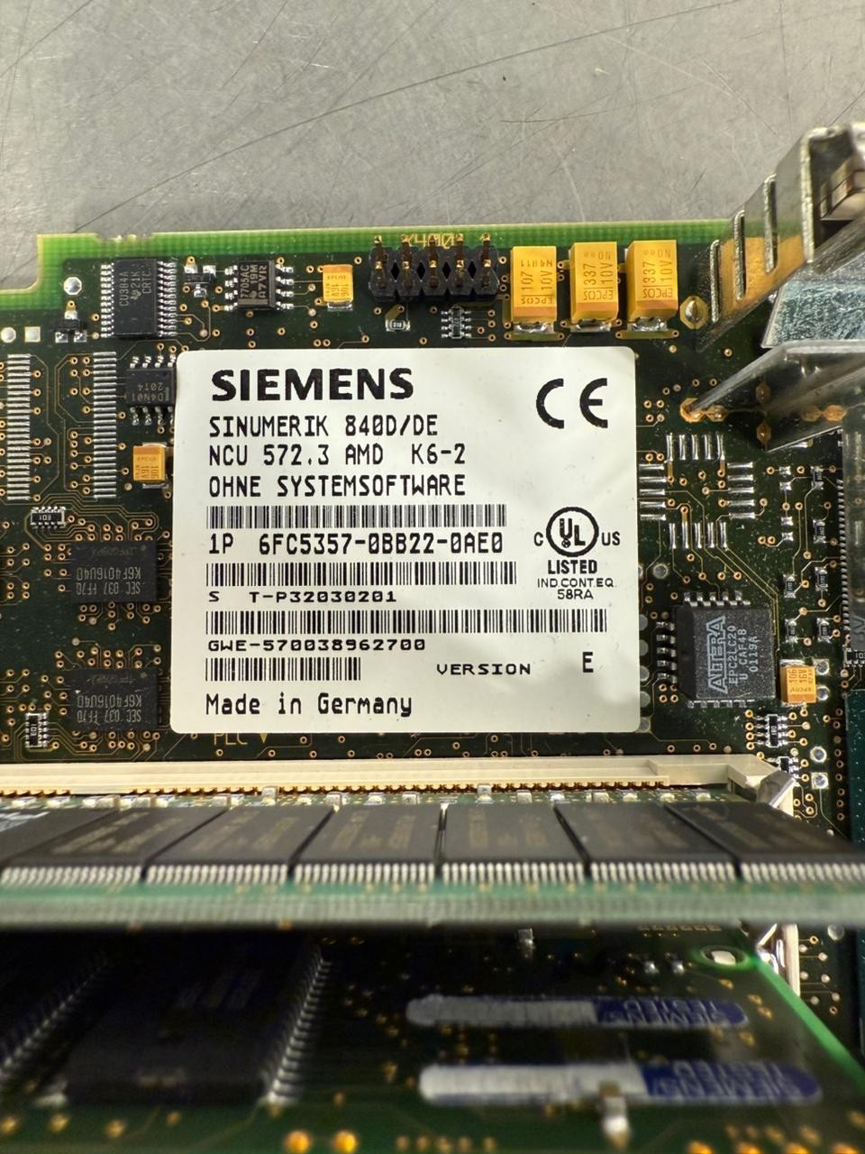 Siemens 6FC5357-0BB22-0AE0 Sinumerik 840D/DE Ver. E                (2.2.4)