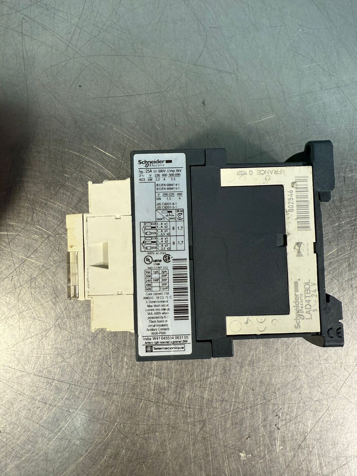 Schneider LC1D09-BL Contactor 25A  600V Ac Max  24V Dc LC1D09BL (2.1.5)