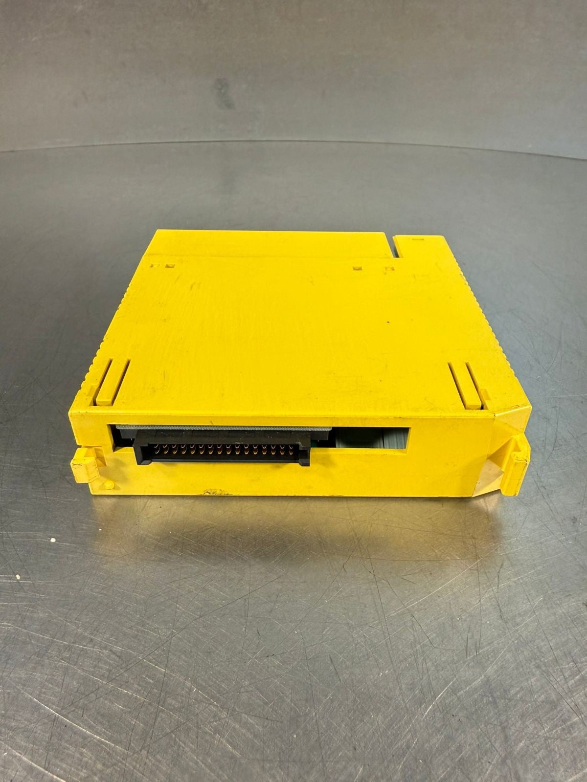 Fanuc A03B-0819-C011 I/O Module AIF01A                  (6.4.2)