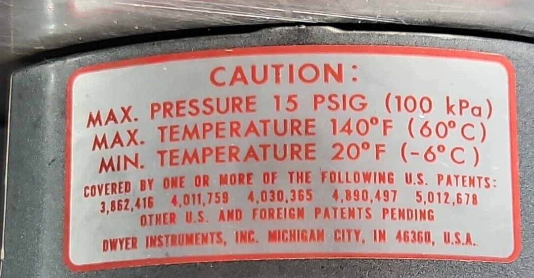 Dwyer Instruments 2310 Dwyer Magnehelic Pressure Gauge 15PSI             Loc6E14