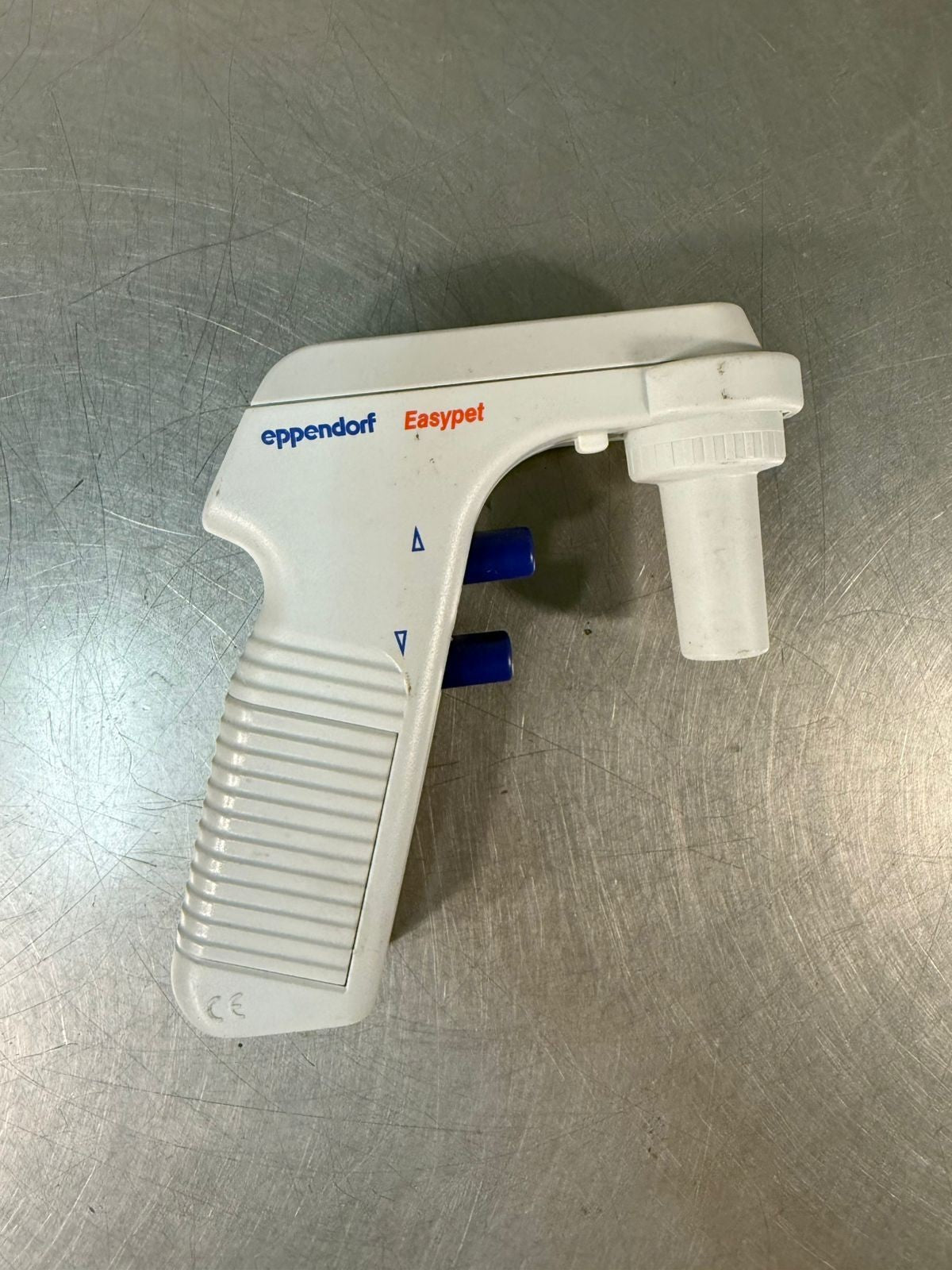 Eppendorf Easypet Aid Dispensing Pipette                           (5.3.4)