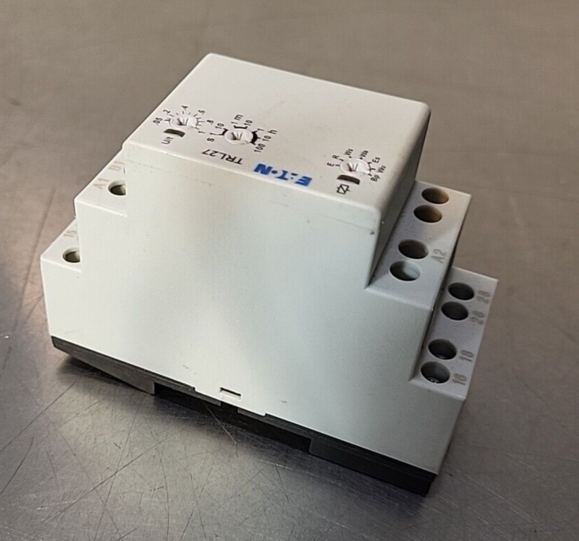 Eaton  TRL 27  Multifuncions   225596 W126N7250.     (BIN 3.5.2)