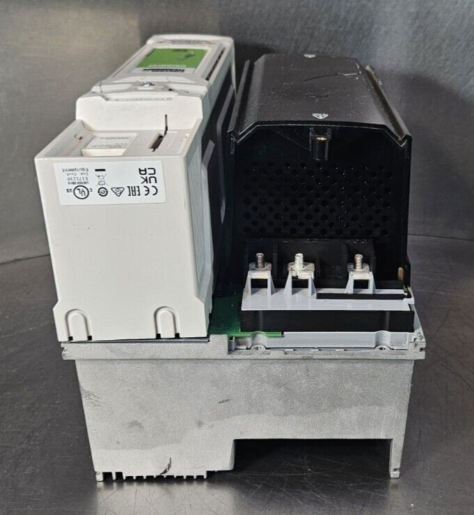 Control Techniques M701-06400420A  30/30 HP  380-480V Unidrive          (BIN752)