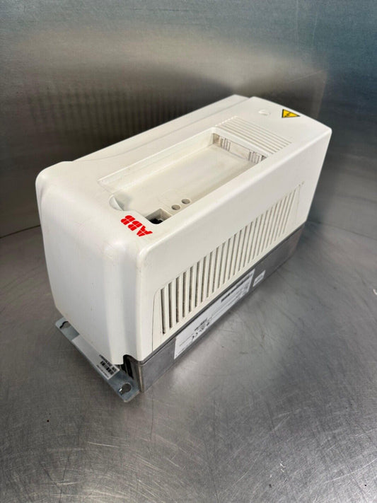 ABB  ACS800-U1-0011-5+901  - 600 v (1A-29)