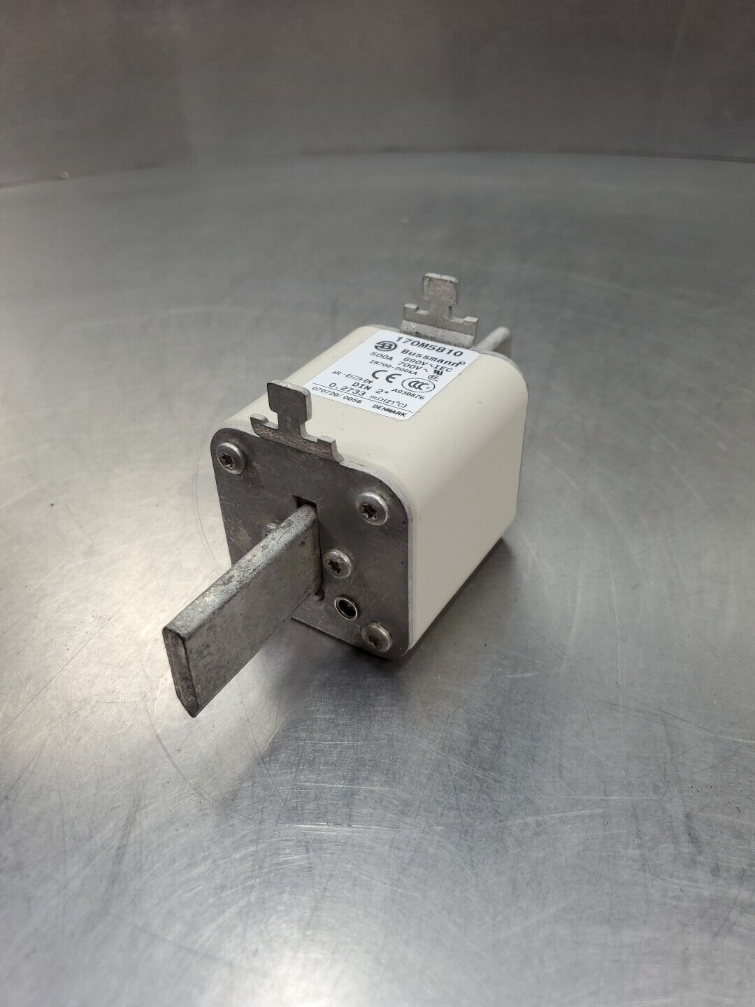 Bussmann 170M5810 Semiconductor Fuse, 500A 690-700V.                       4E-32