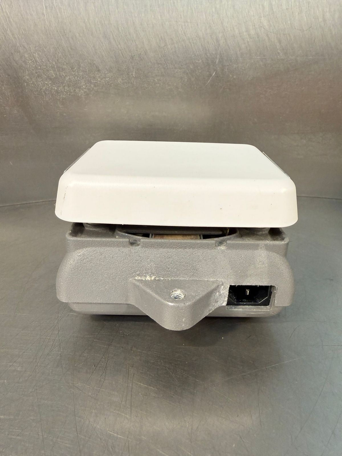 Corning Labratory 6795-220 Stirrer/Hot Plate                      (12.6.6)