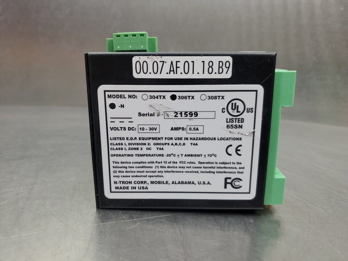 N-Tron 306TX 6-Port Industrial Ethernet Switch.                             3D-5