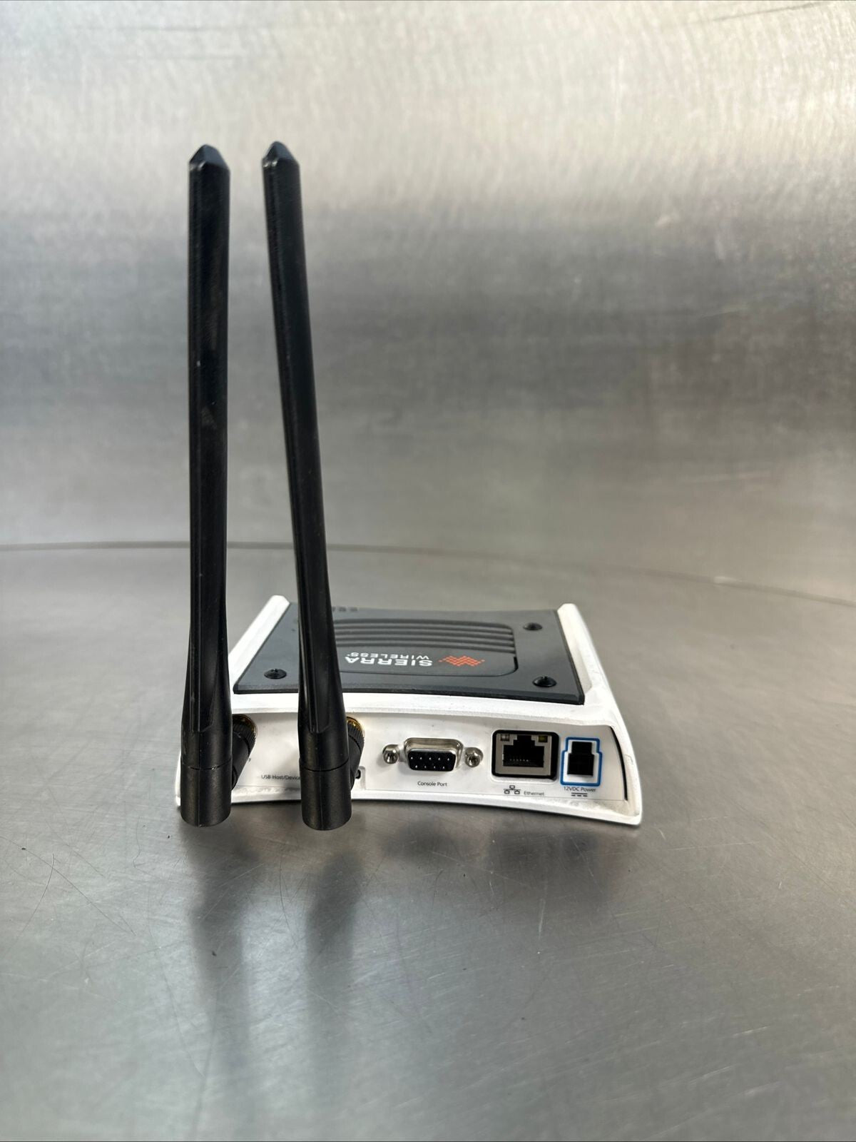 Sierra Wireless AirLink ES450 Gateway 1102383 w/ Antenna (7.2.3)