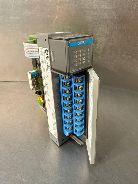 Allen Bradley 1746-OB16 /C SLC 500 DC Output 1746-0B16             (5.4.2)