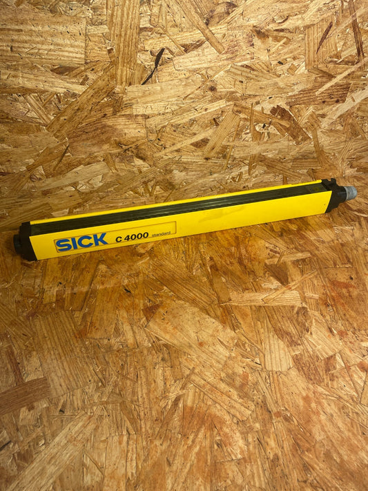 Sick C40E-0404CA010 1018660 C4000 Standard 15-Beam Safety Light Curtain Receiver