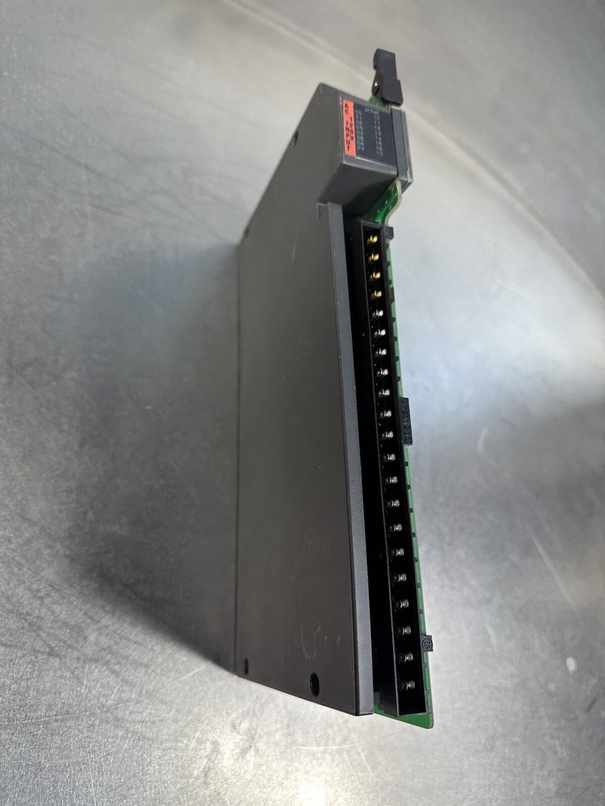 Allen Bradley 1771-IAD/D 120V AC/DC Input Module Rev (BIN-1.2.3)