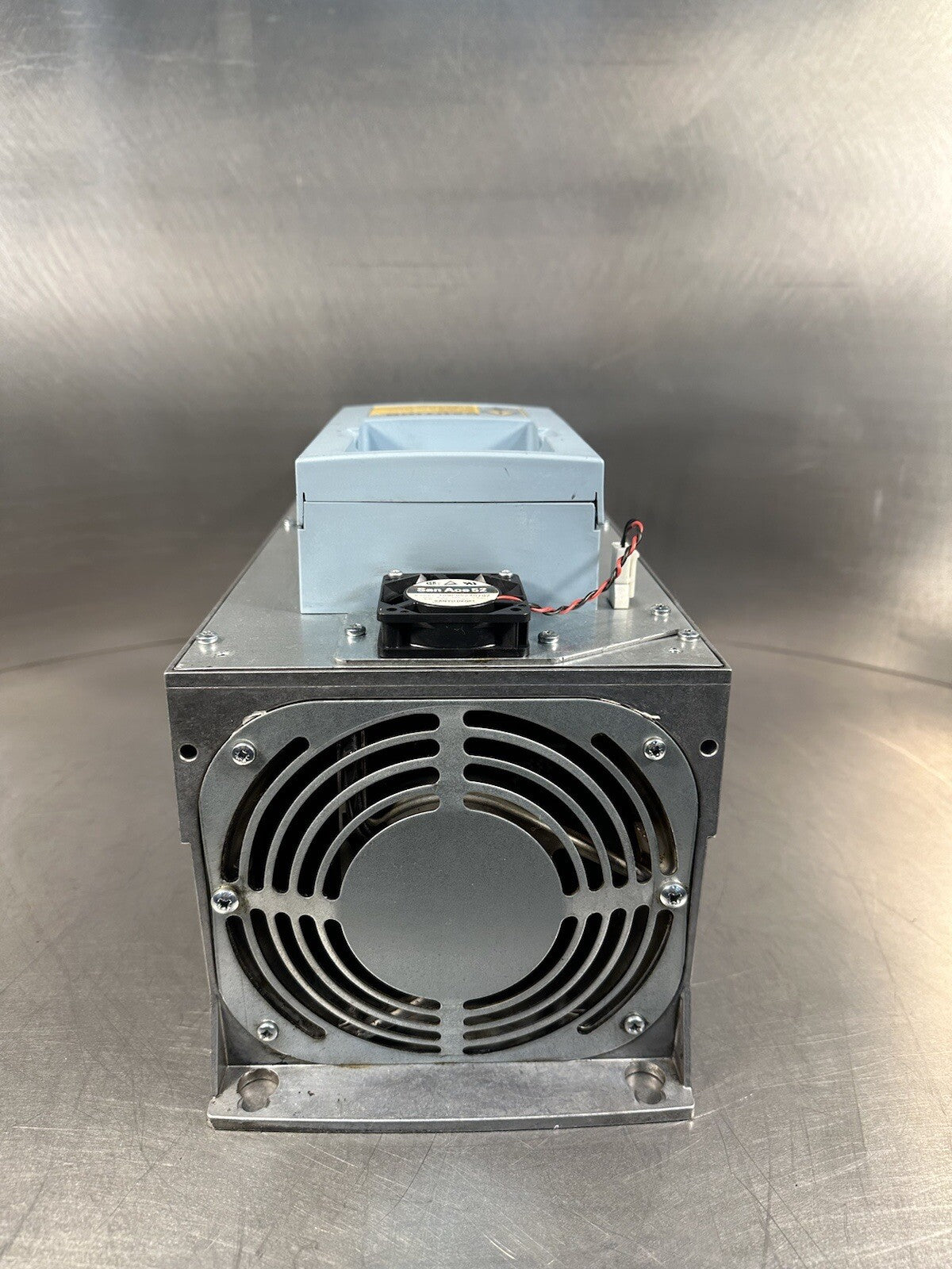 EATON CORPORATION SVX020A2-4A1B1 Drive 20HP 480V (BIN-1.5.4)