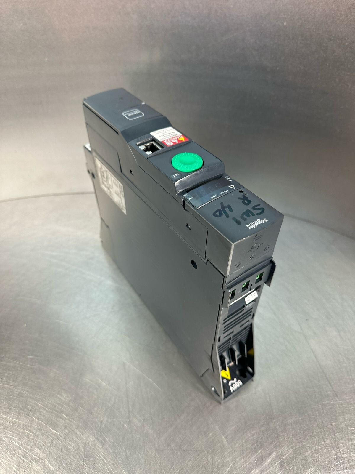 Schneider Electric ATV320U07N4B Altivar 320 0.75kW – 1HP       (8.5.8)