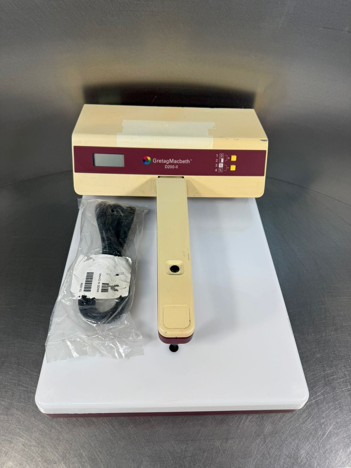 Gretag D200 II, Boxed 3246 / 36.51.03 117V 50/60Hz 55Va Ch-8105   (12.4.8)
