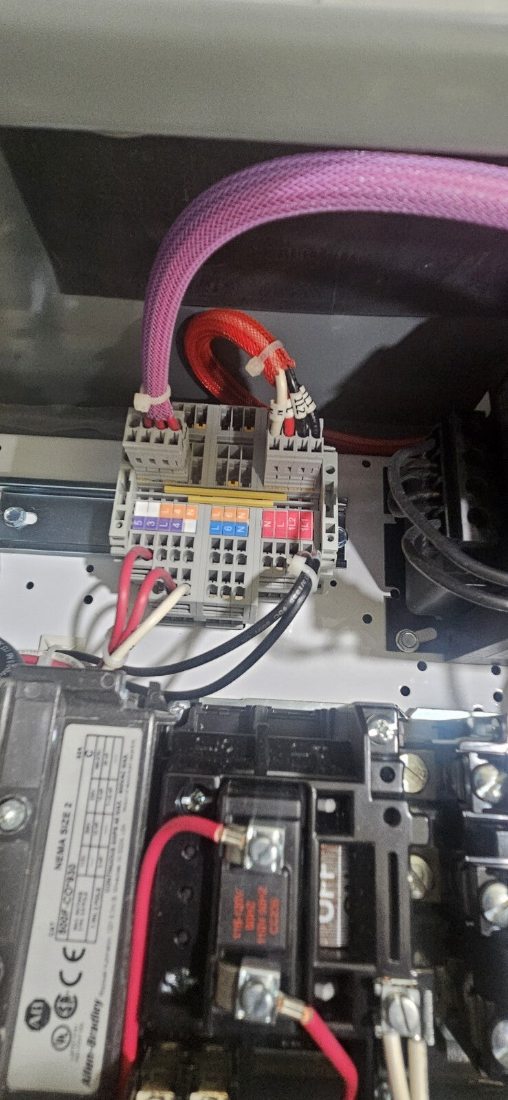 47800073