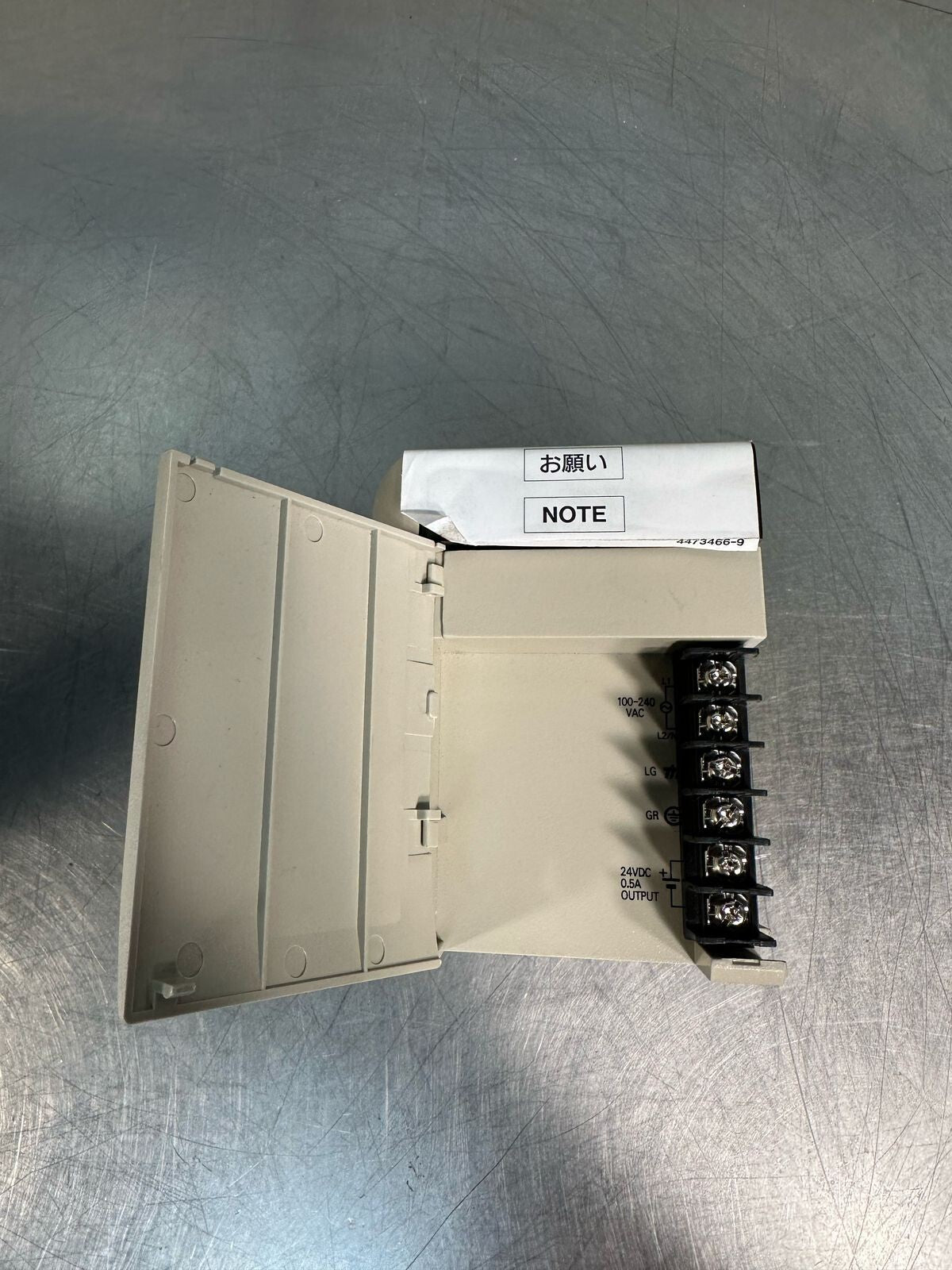 Omron CQM1-PA206 Power Supply 100-240Vac 50/60Hz CQM1PA206 120Va (7.2.1)