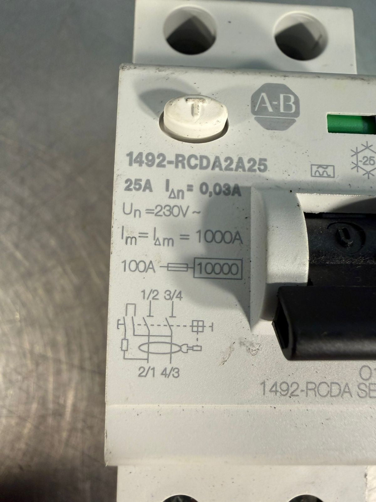 Allen Bradley 1492-RCDA2A25 /D Circuit Breaker 25A PN: D165876     (3.1.2)