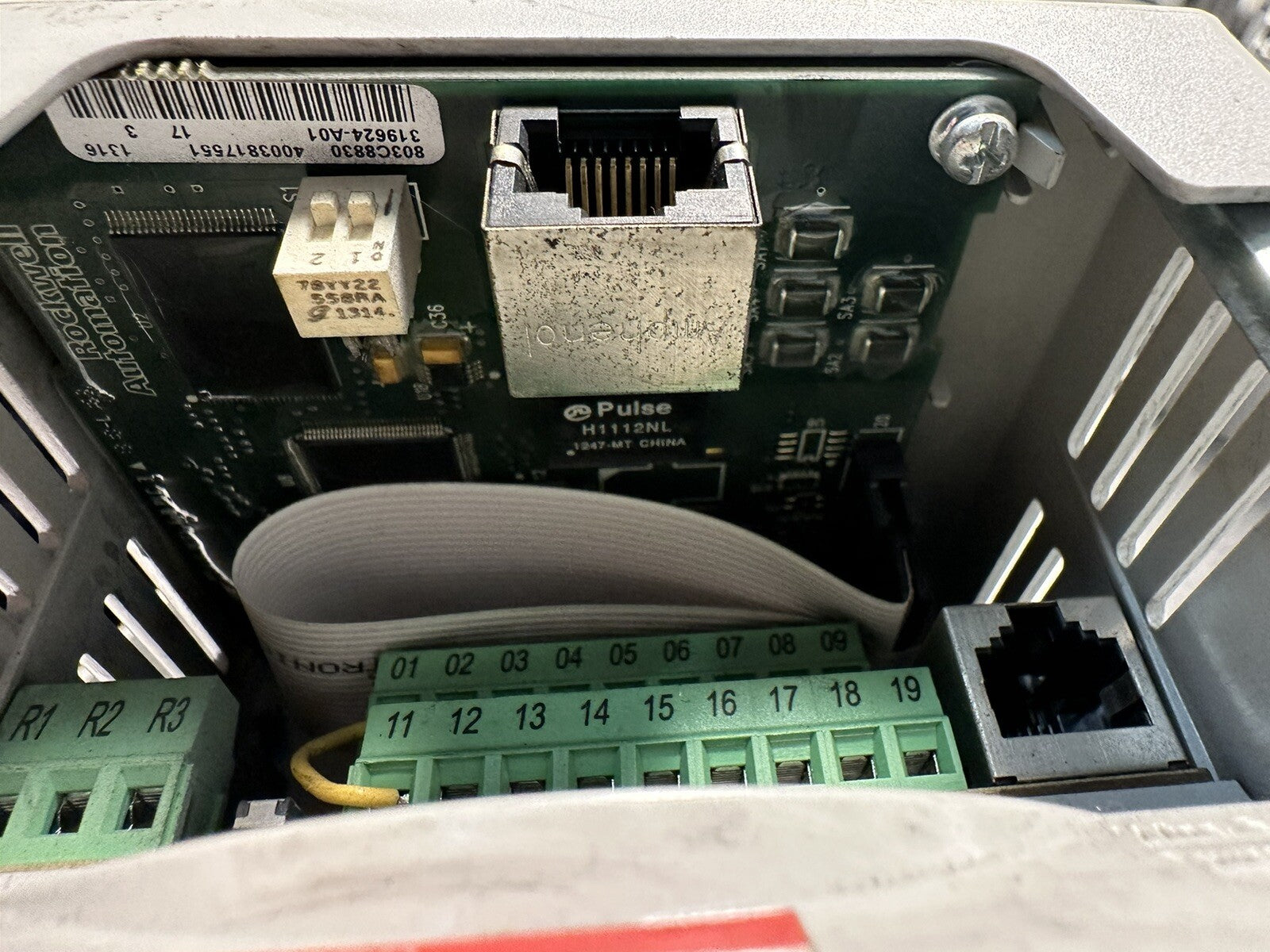 ALLEN BRADLEY 22D-D2P3N104 POWER FLEX 40P - 1HP + 22-COMM-E - EACH - (BIN-1.4.3)
