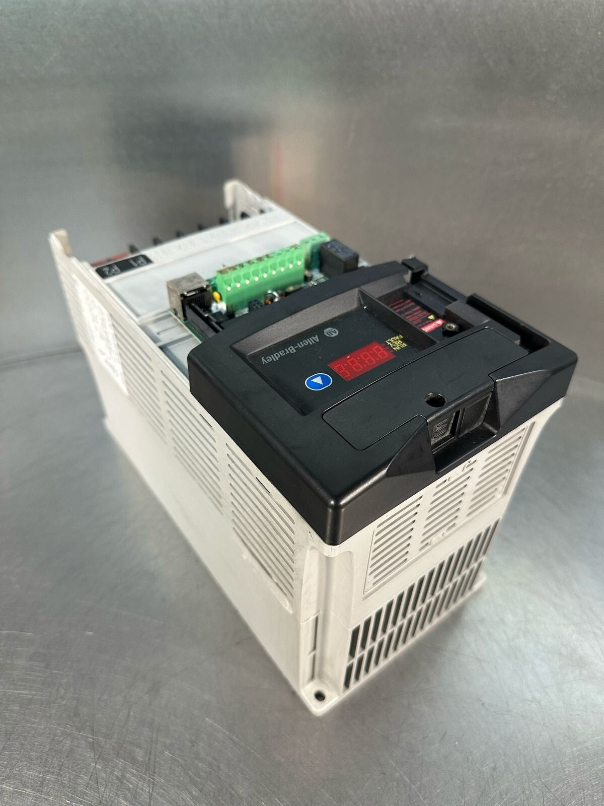 Allen Bradley 22D-D012N104  Series A       AC Drive 7.5HP   (3.6.2)