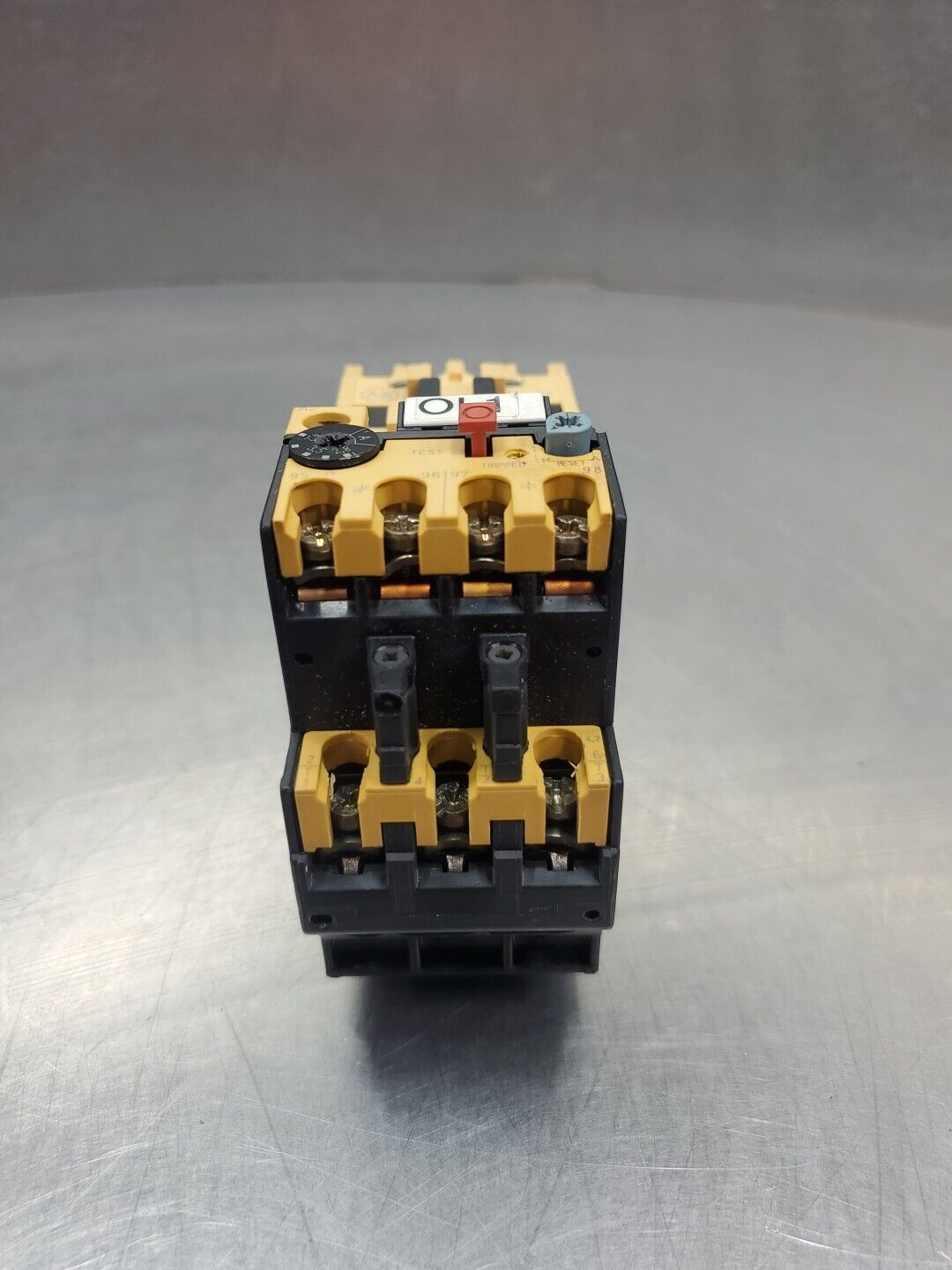 Allen-Bradley 100-A12ND3/B Contactor w/193-BSB42B Trip Module.             4C-13