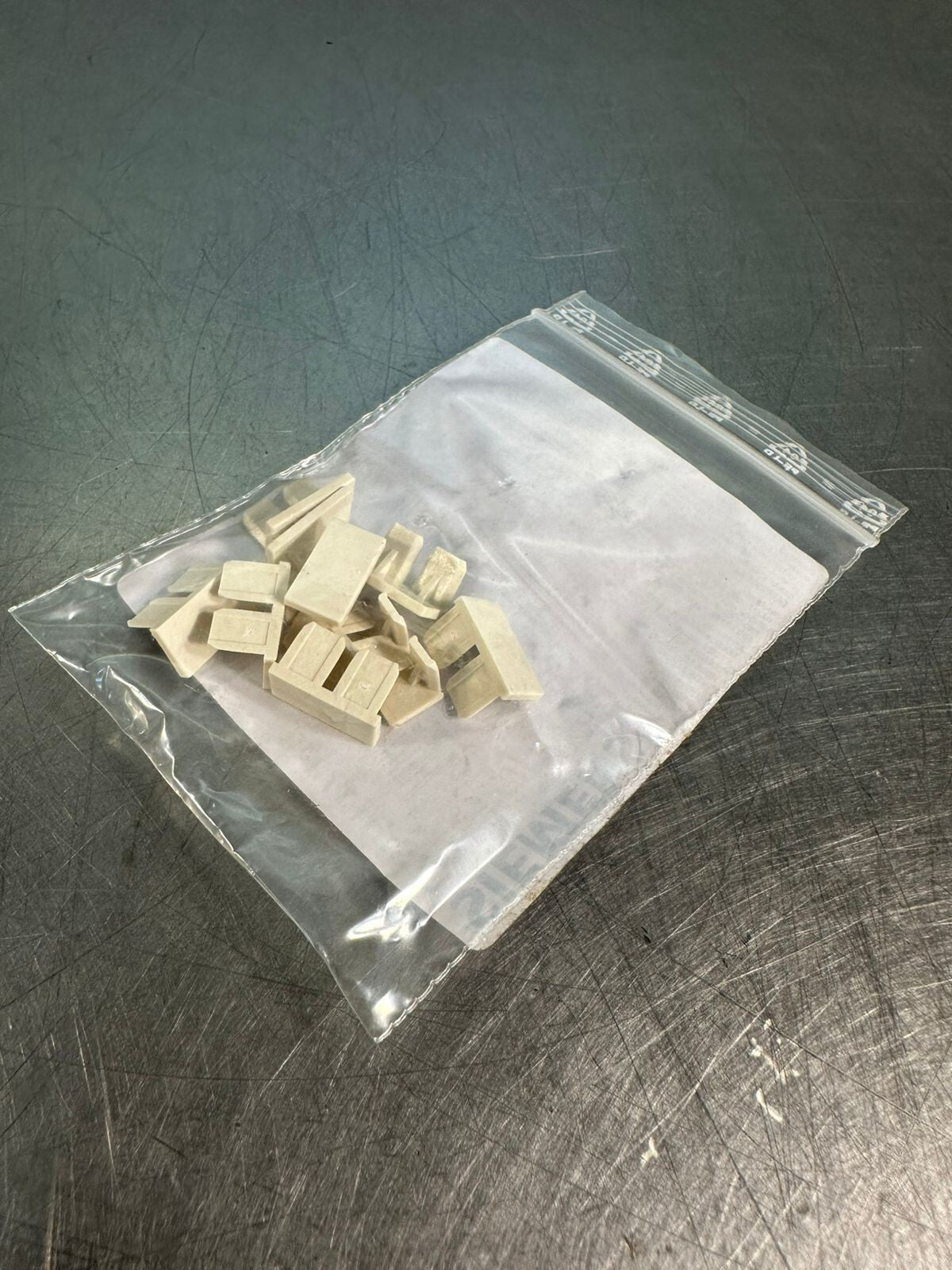 Siemens LZS:RT17040 Inscription Plate 10 un.                   (7.2.2)