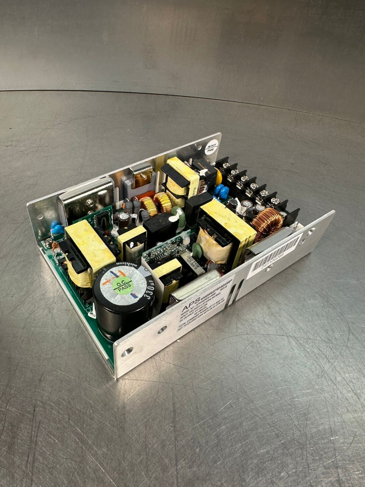 Aps APS302RDU-2490 REV:B 100-240V (~) 47-63HZ 6AMAX APS302RDU (7.2.3)