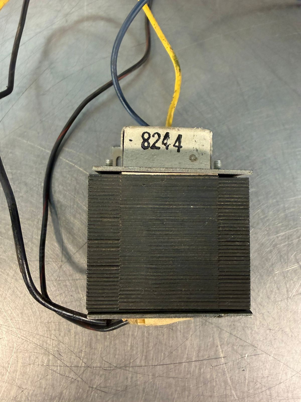 Honeywell AT88A 1047 Transformer 75VA 480V 50/60Hz                 (9.3.3)