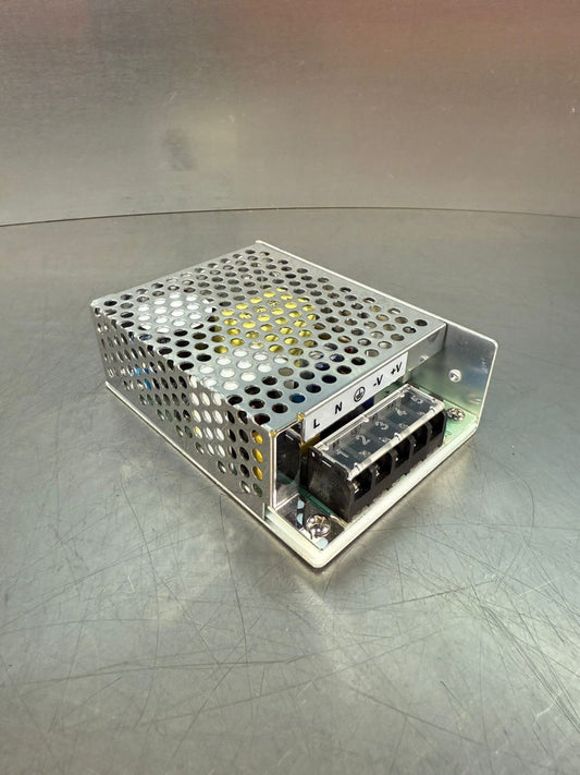 Xp  Power VCS50US24 Inp. 100-240V ~1.1A / Out 24V-2.1A             (2.4.4)