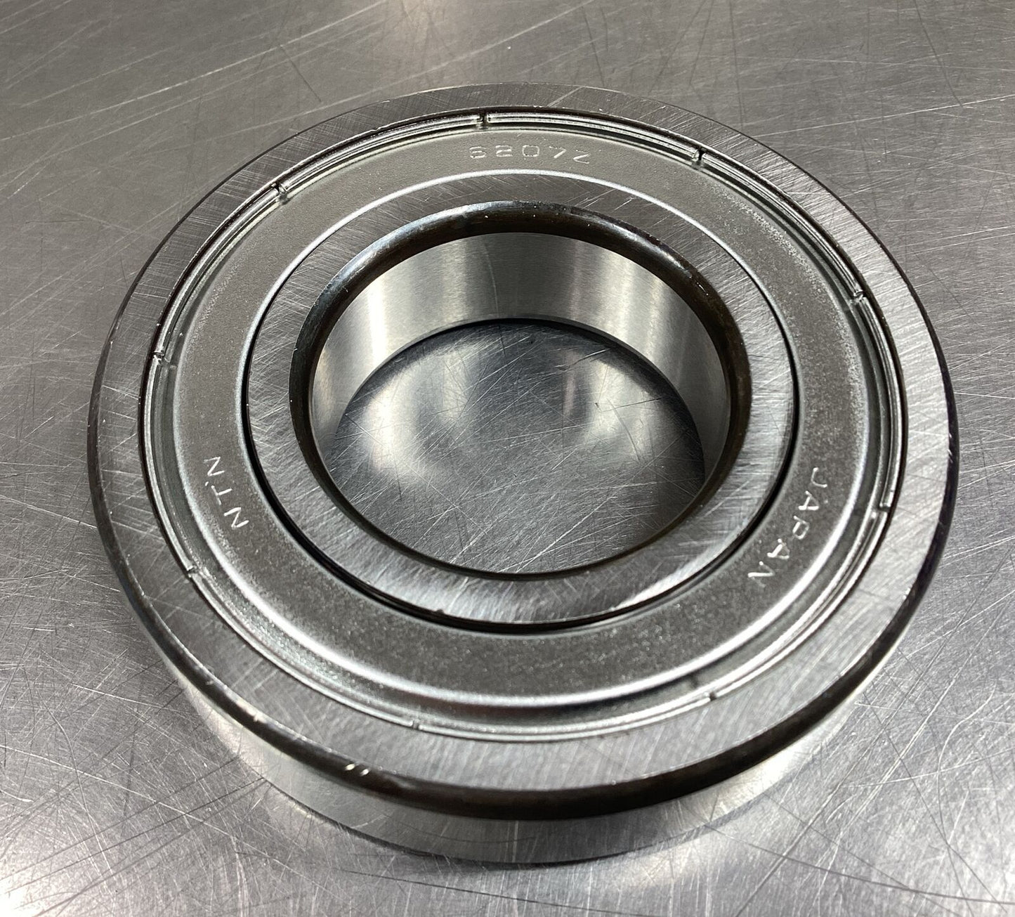 NTN  6207ZZC3/EM  Ball Bearing  6207Z      6B-2