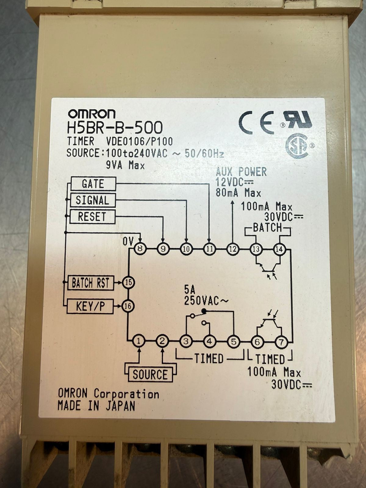 Omron H5BR-B-500 Timer VDE0106/P100   100 to 240 Vac 50/60Hz       (9.3.3)