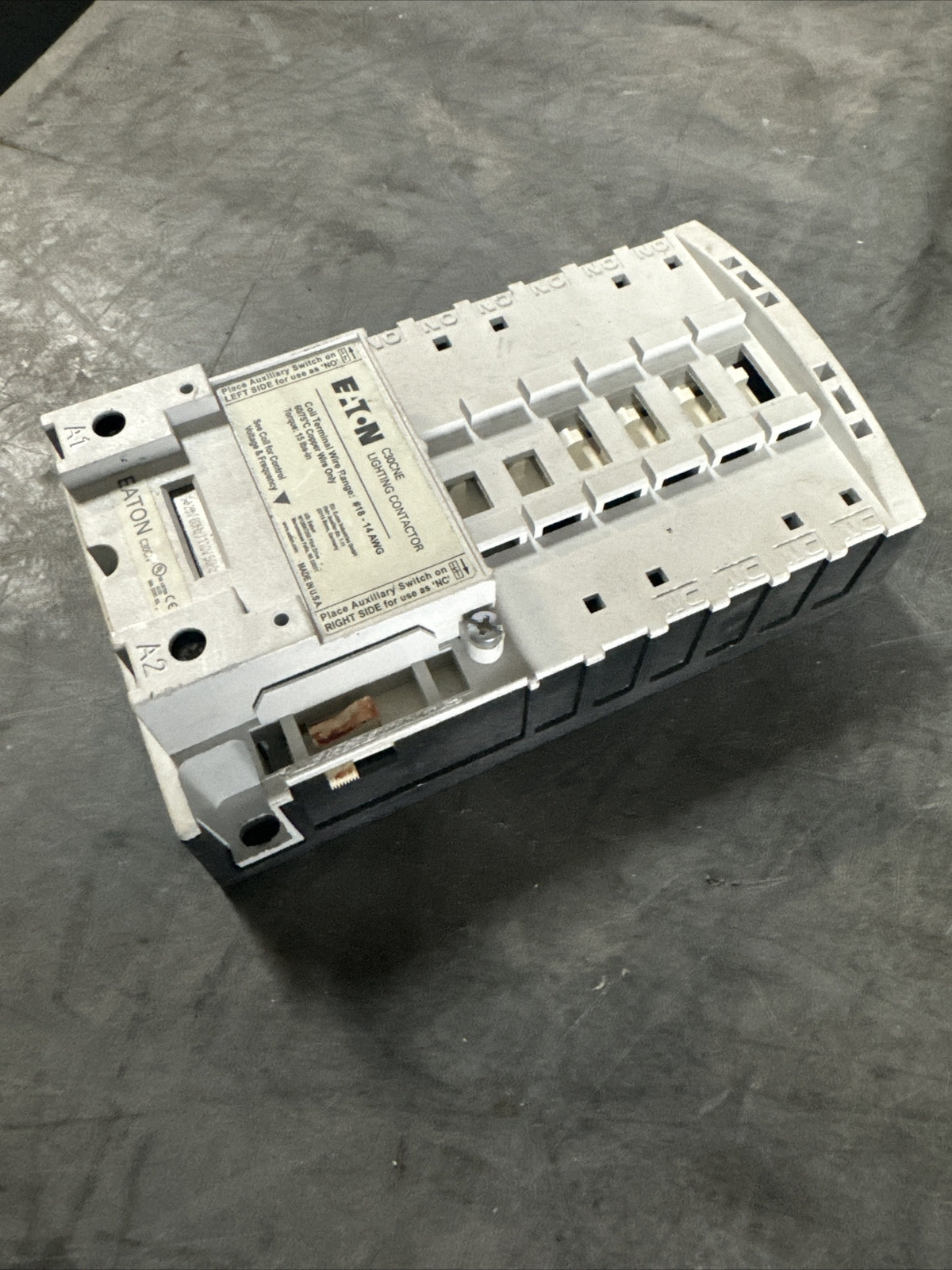 EATON C30CNE Lighting Contact Breaker 115-120V 60Hz. (BIN1.1.1/2)