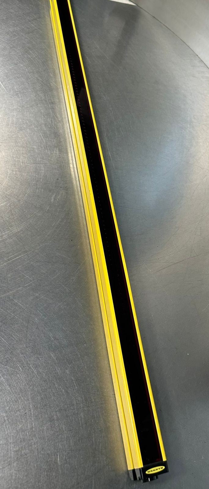 Banner EZ-Screen Light Curtain Set SLSE14-1050Q8 1050mm         (8.4.3)