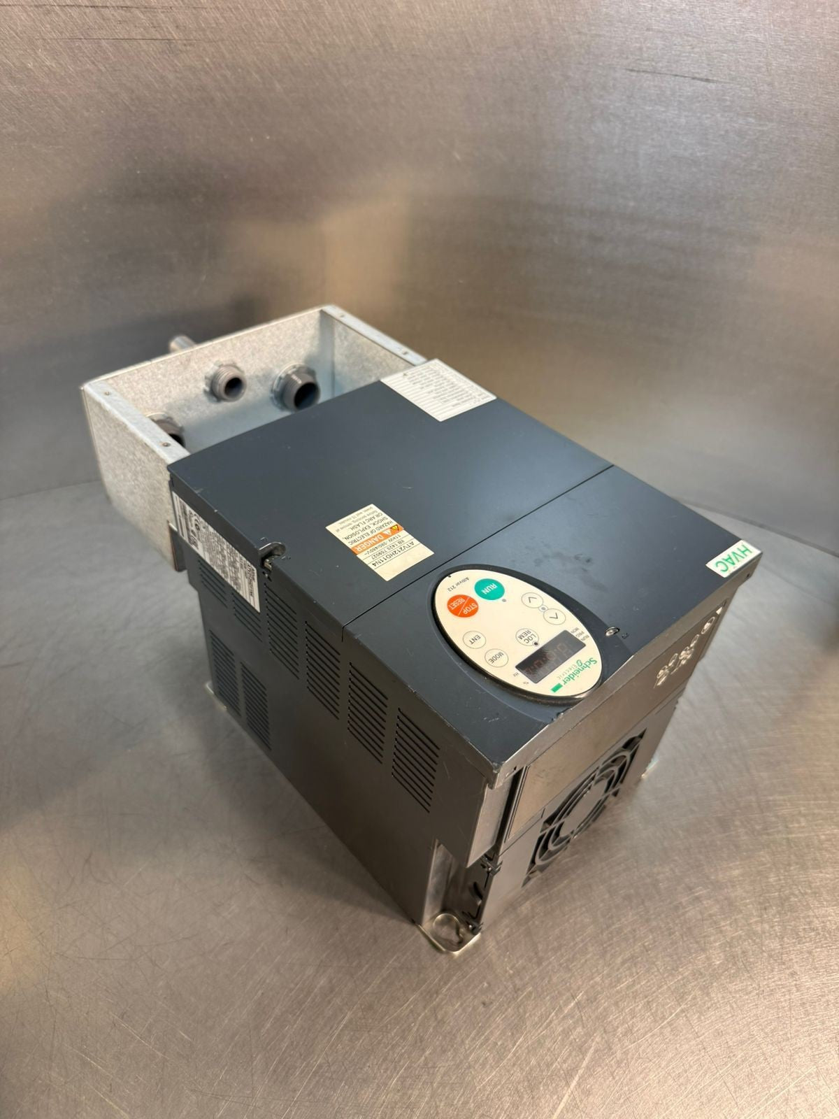 Schneider ATV212HD11N4 Ac Speed Drive 11kw 15hp                   (10.5.3)