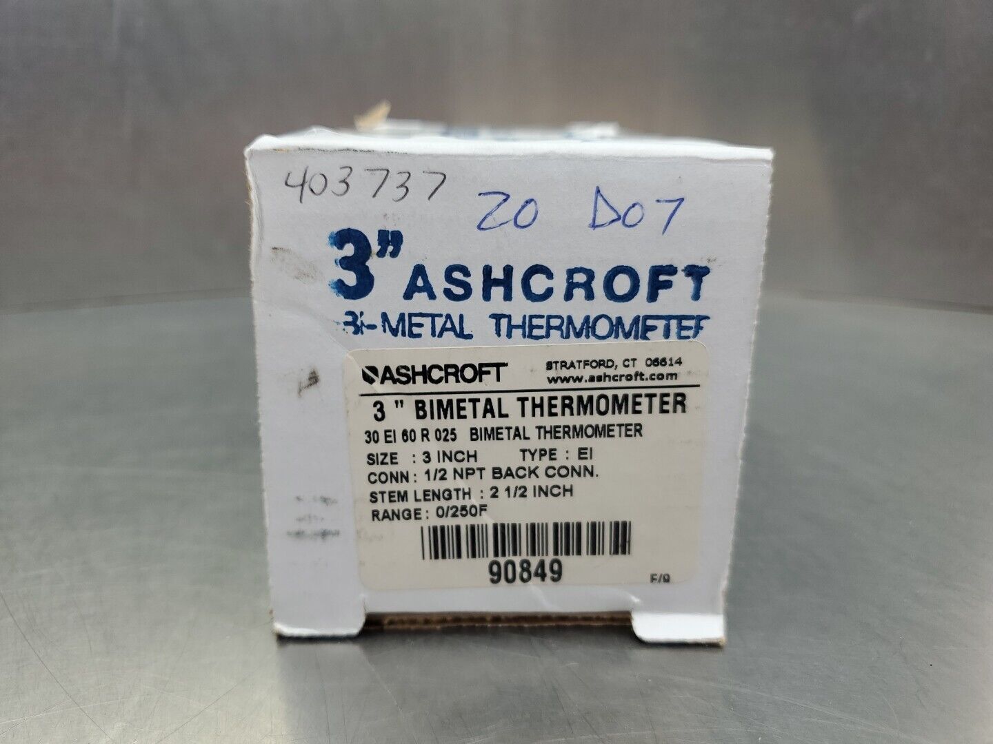 ASHCROFT 30 EI 60 R 025 Bimetal Thermometer, Range: 0-250F.                 6D-2