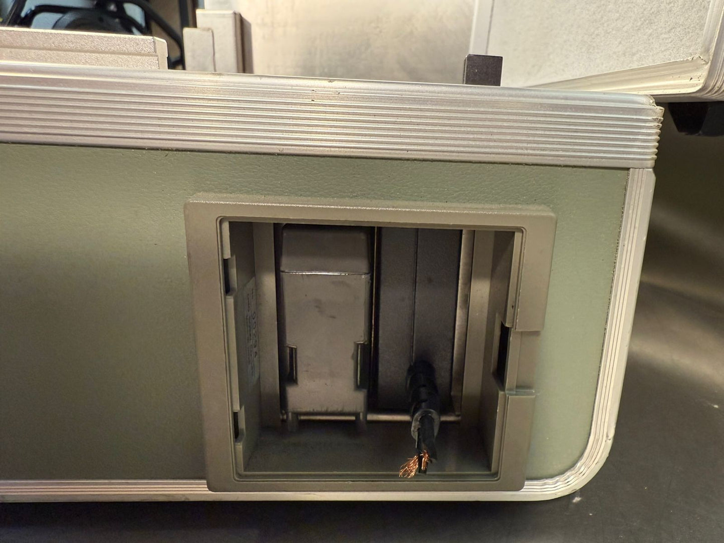 Ono Sokki CF-200 Field Fft Analyzer              (10.5.4)