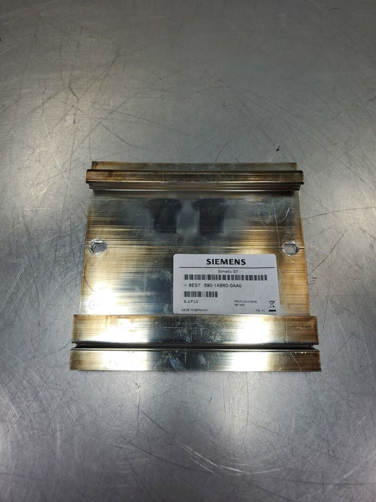 Siemens 6ES7 590-1AB60-0AA0  Backplate.                                    3C-30