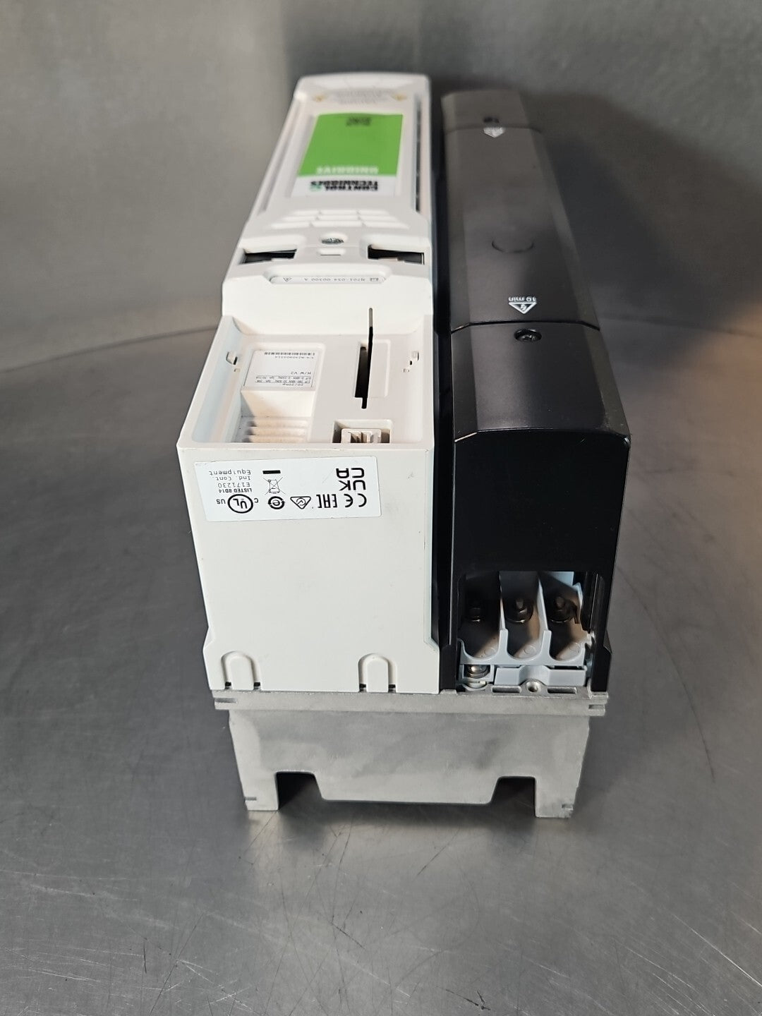 Control Techniques M701-05400300A  20/20 HP  380-480V.                  (BIN755)