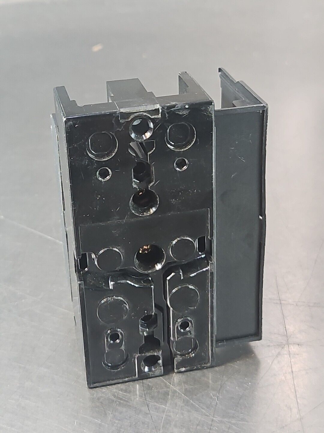 Mitsubishi NF30-CS No Fuse Circuit Breaker 2 Pole 15 AMP                  loc4D3