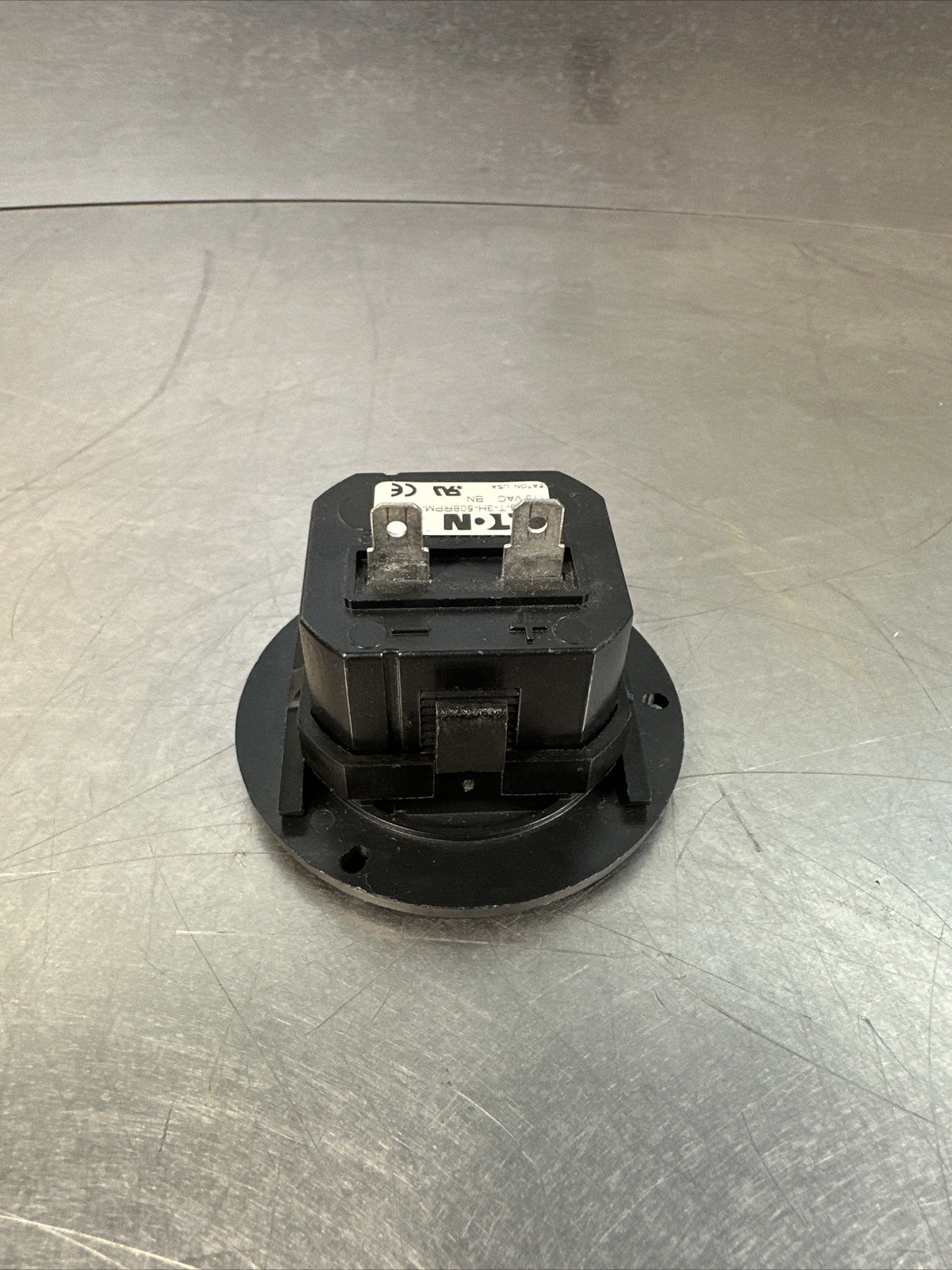 Eaton 6-Digit 406-Hour Time Meter 6-T-3H-508RPM-406 115VAC (BIN-1.5.5)