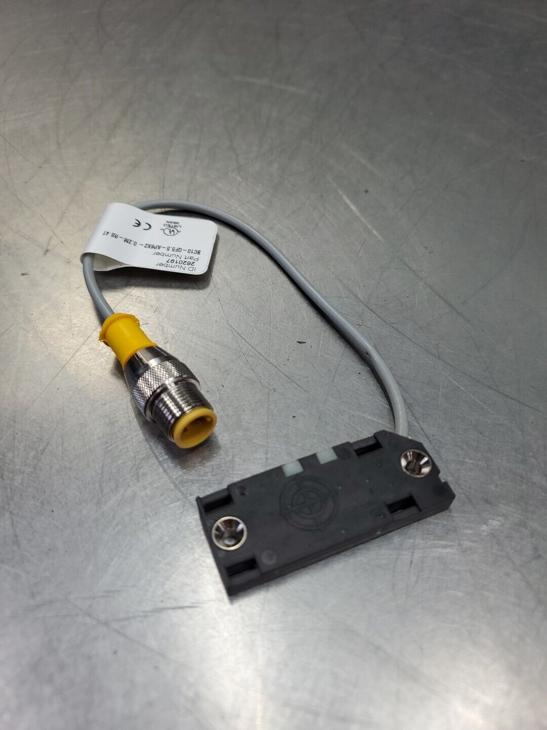 TURCK BC10-QF5.5-AN6X2-0.2M-RS 4T Proximity Switch.                        5E-19
