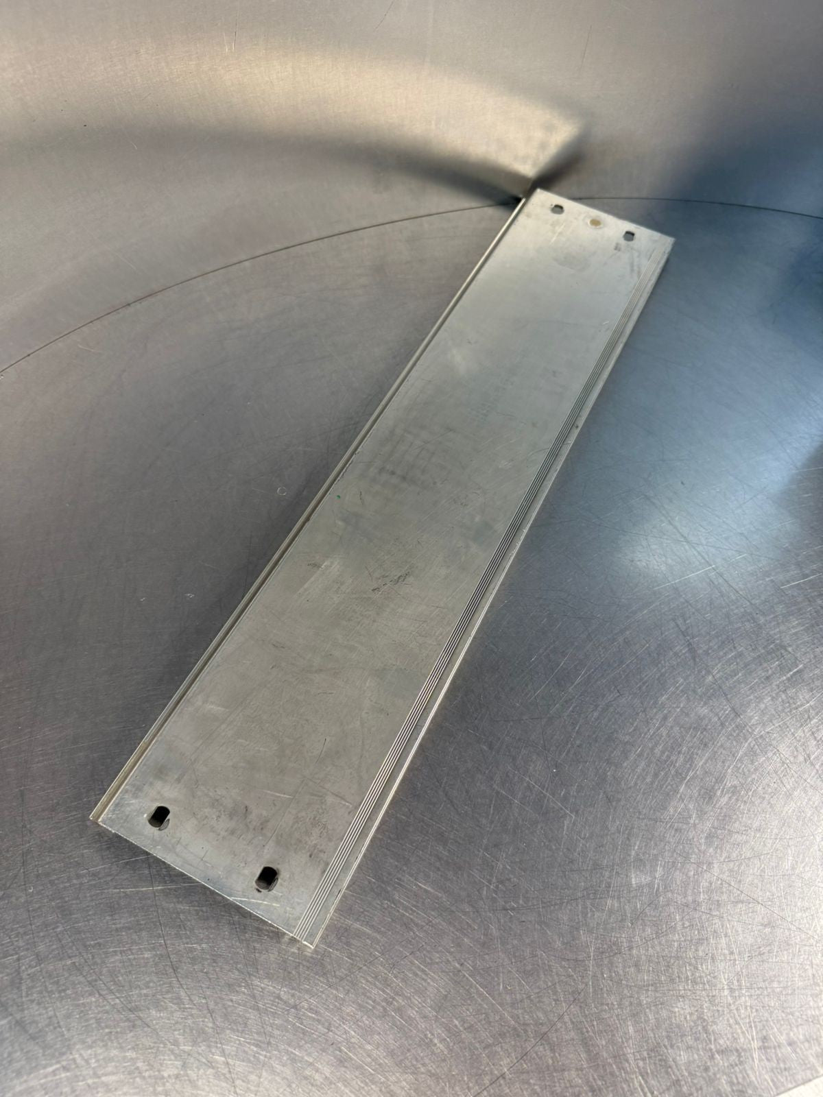 Siemens 6ES7 390-1AF30-0AA0    530MM Simatic S7                   (12.5.1)